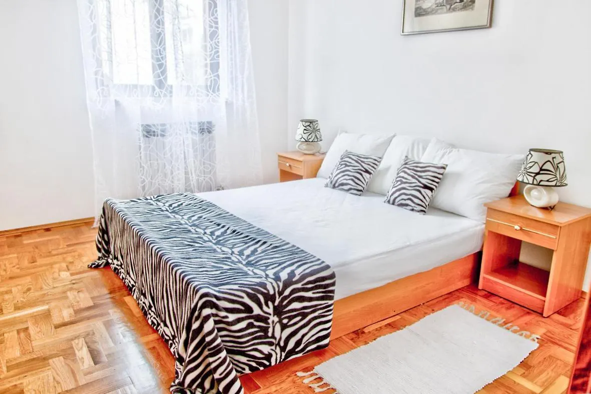Apartments Manuel Pjescana Uvala Croatia